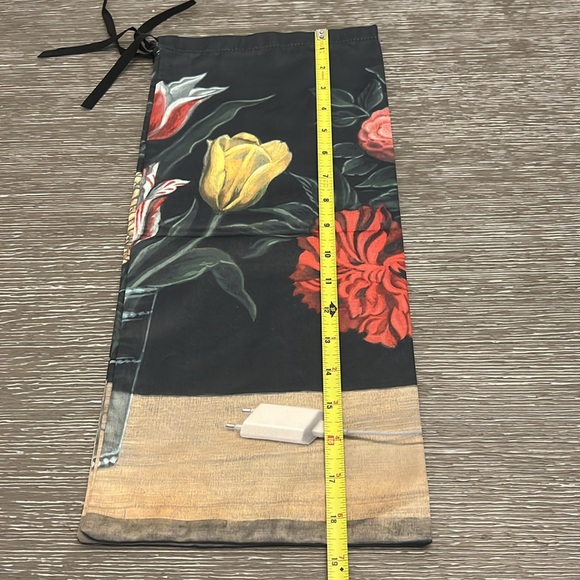 Gucci Dust Bags - Picture 3 of 5